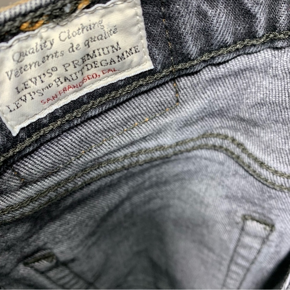 Levis Premium Ribcage Straight Black Worn Jeans Sz 24 Hi Rise Ankle Button Fly - Picture 11 of 14